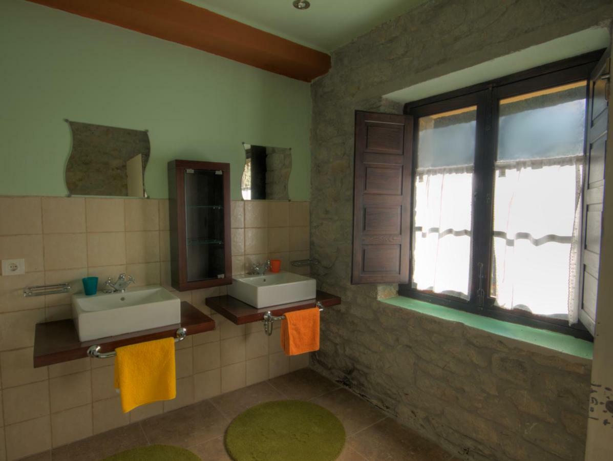 El Sumiciu Guest House Mieres  Luaran gambar